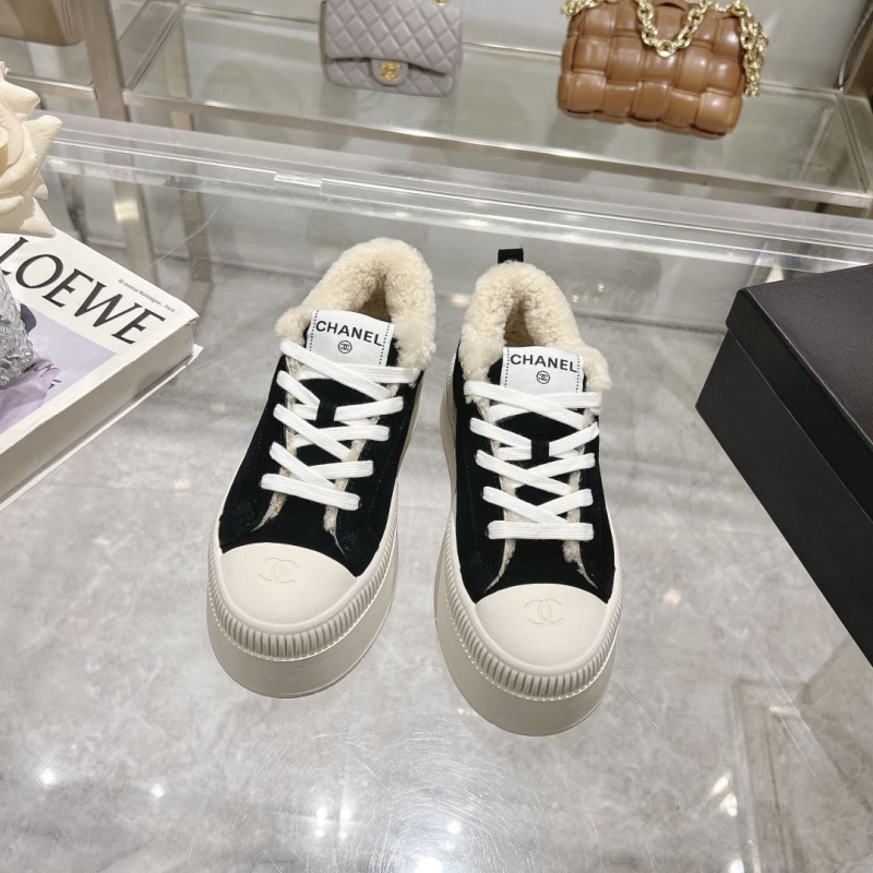 Ch**el sport shoes